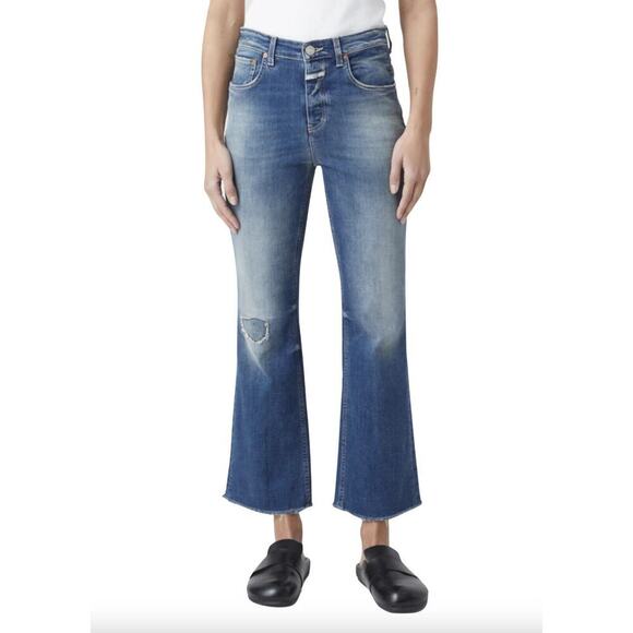 NWT Closed Hi-Sun High-rise Flared Jean Size 25 Dark Blue 2C414